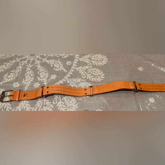 Kooba Tan Leather Belt with Gold Buckle - Picture 3 of 16